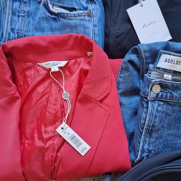 FOR SALE! Premium Mini Bundle - Picture 3 of 4